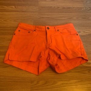 max rave neon orange jean shorts, size juniors 7! (tagged for exposure)